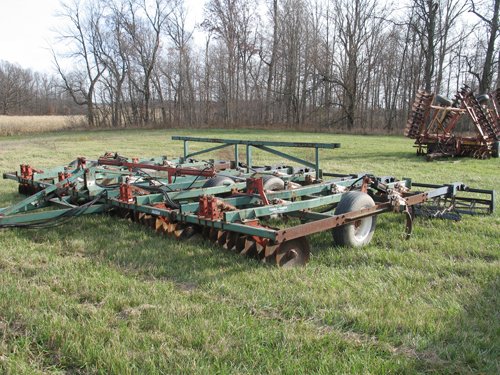 Property photo 33 - Calvin Clamme Estate - Farm Equipment & Gun Inventory Auction